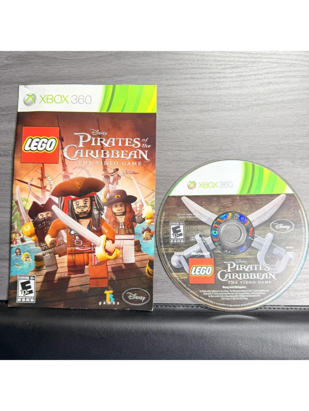 LEGO Disney Pirates of the Caribbean Xbox 360 Game Disc & Manual + Case
